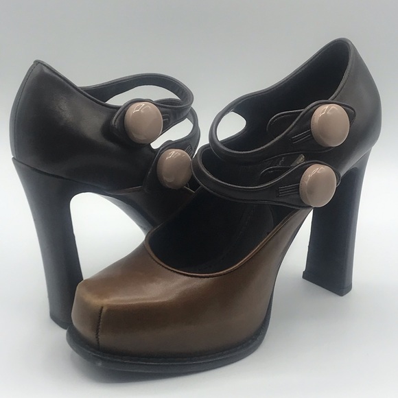 LOUIS VUITTON Leather Mary Jane Pumps 35.5 Black 35251 | FASHIONPHILE